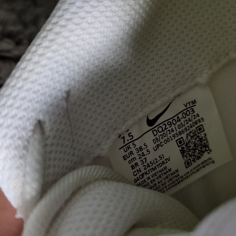 Nike Women's Air Max Interlock 'Phantom Black' Sz 7.5 - Picture 5 of 7